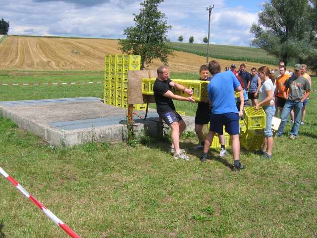 kiste004